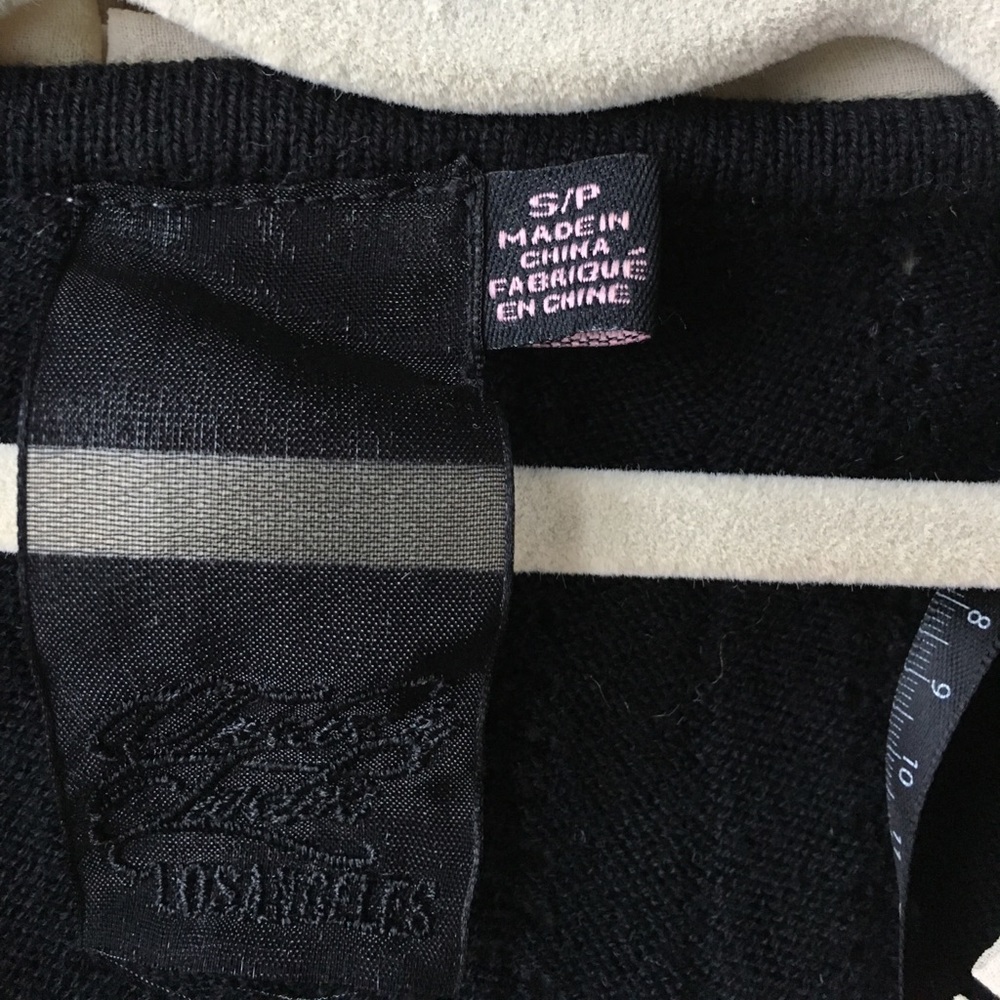 Cardigan - Picture 2 of 3